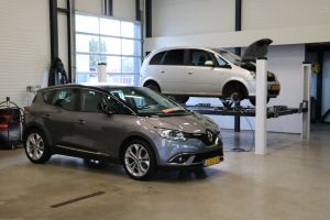 Autobedrijf van Sambeek Gendt werkplaats Renault